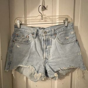 Levi’s 501 high-rise distressed shorts- W28 & Worn Twice!